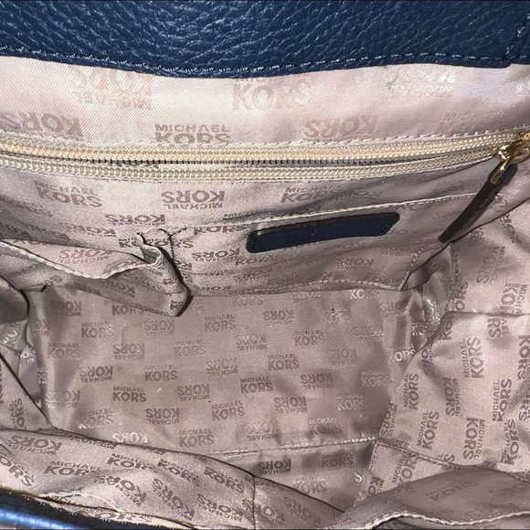 Michael Kors Leather Navy Backpack- Medium Size - Picture 5 of 5